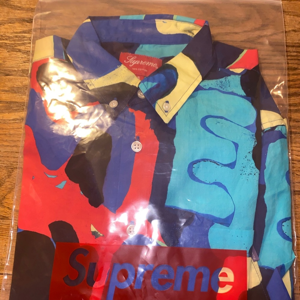 Supreme painted logo shirt